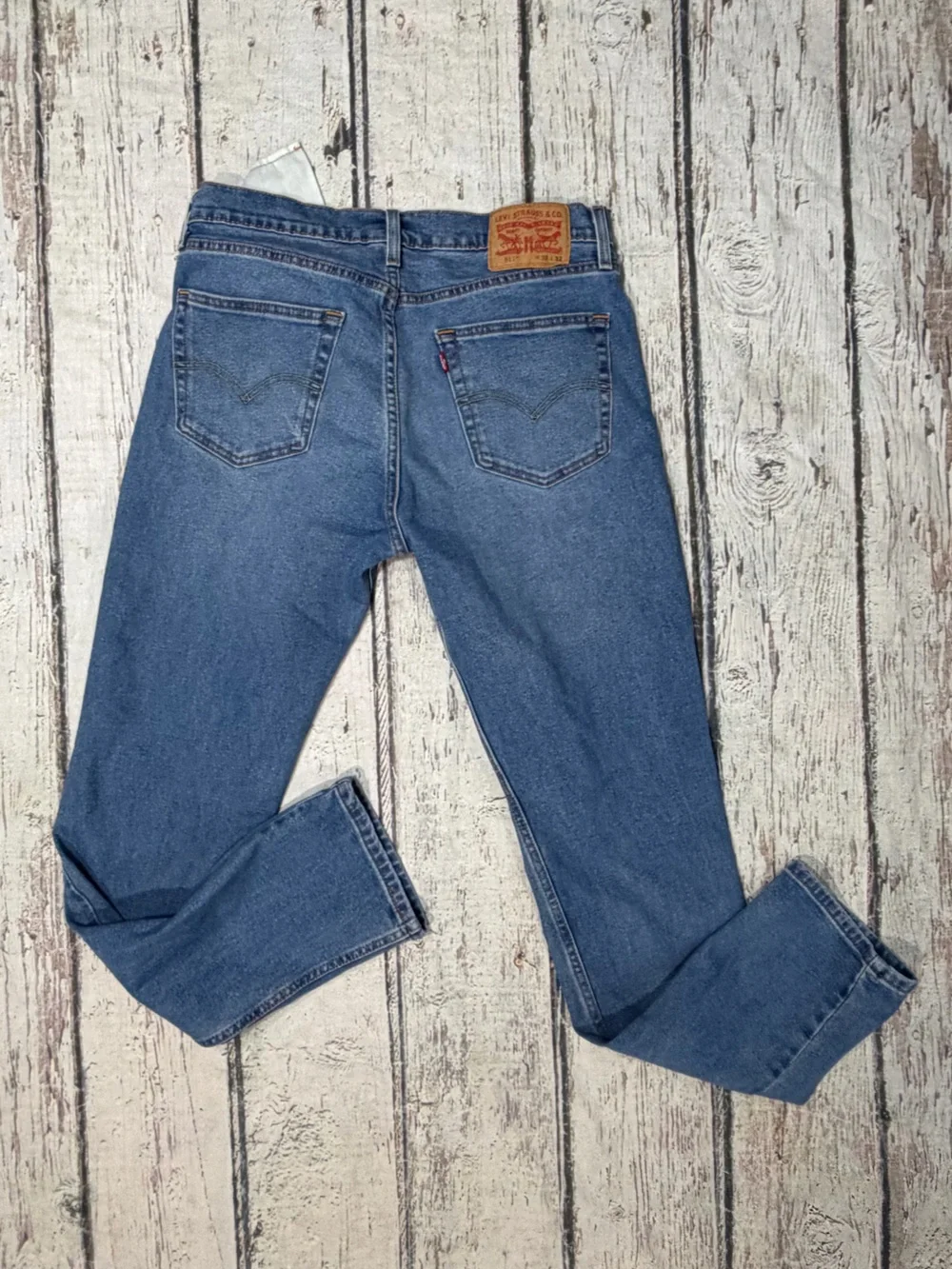 Levi's Men's Classic Blue Straight-Leg Jeans